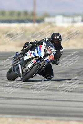 media/Nov-30-2025-TrackXperience (Sun) [[c0061d280f]]/1-Level 3/Session 3 (Turn 16)/